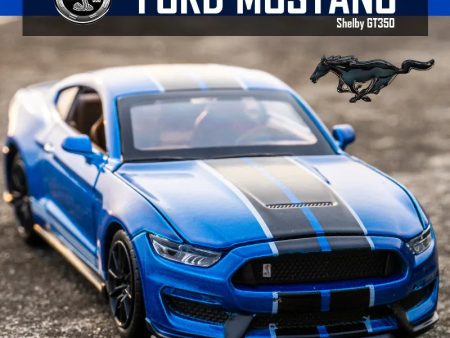 1:32 High Simulation Supercar Ford Mustang Shelby GT350 Car Model Alloy Pull Back Kid Toy Car 4 Open Door Children s Gifts GT500 Hot on Sale